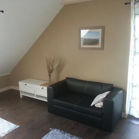 Swietnokrzyska Chata Bodzentyn Room photo